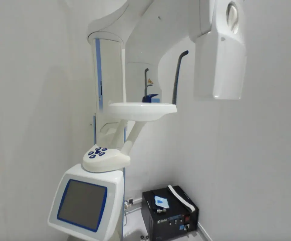 Appareil de radiographie panoramique numérique de la clinique